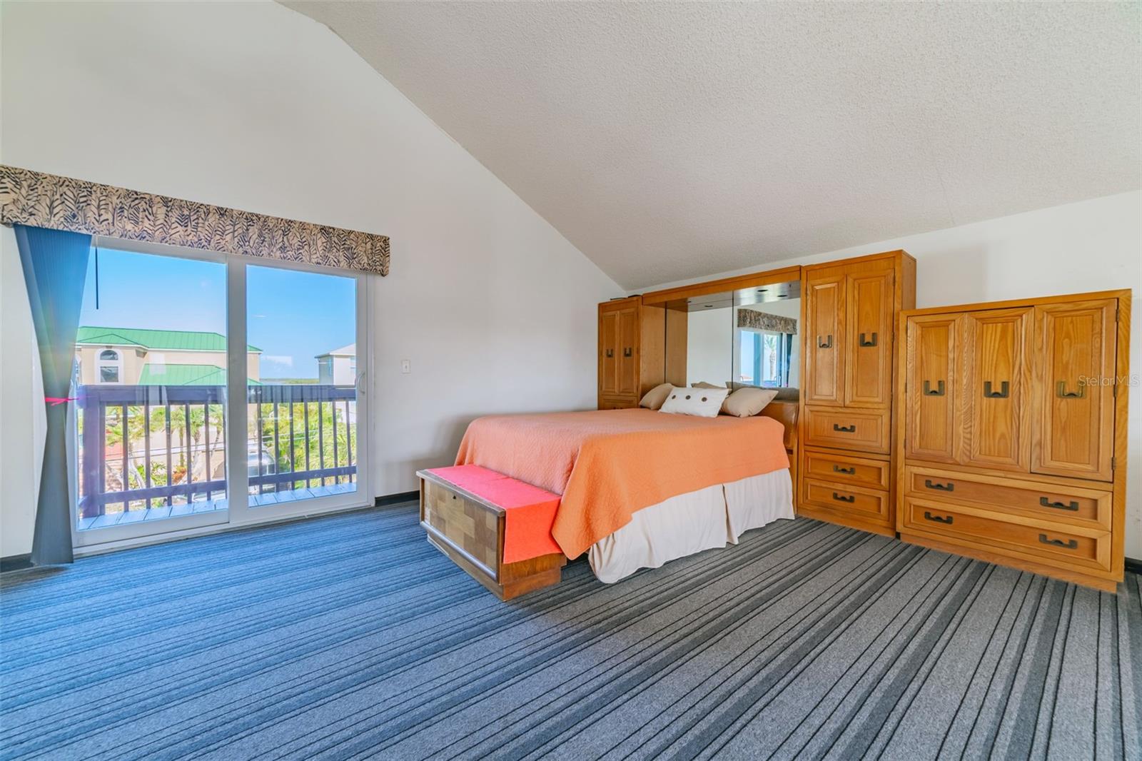 Image 28 of 59 For 6432 Driftwood Drive