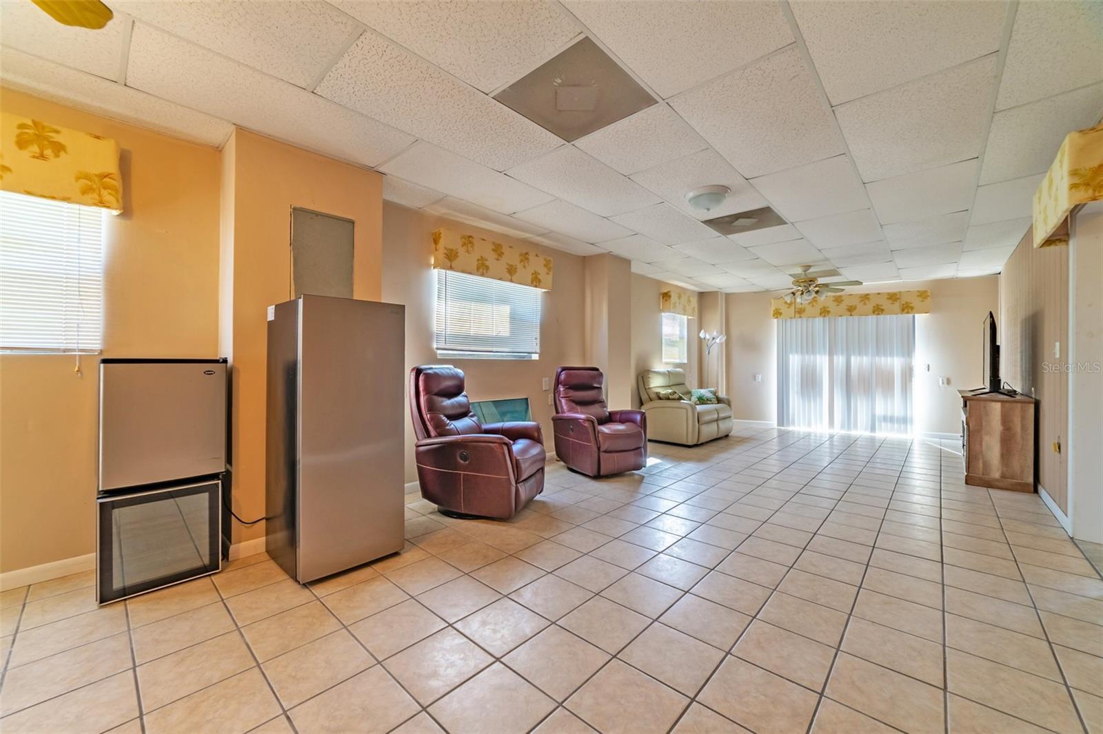 Image 38 of 59 For 6432 Driftwood Drive