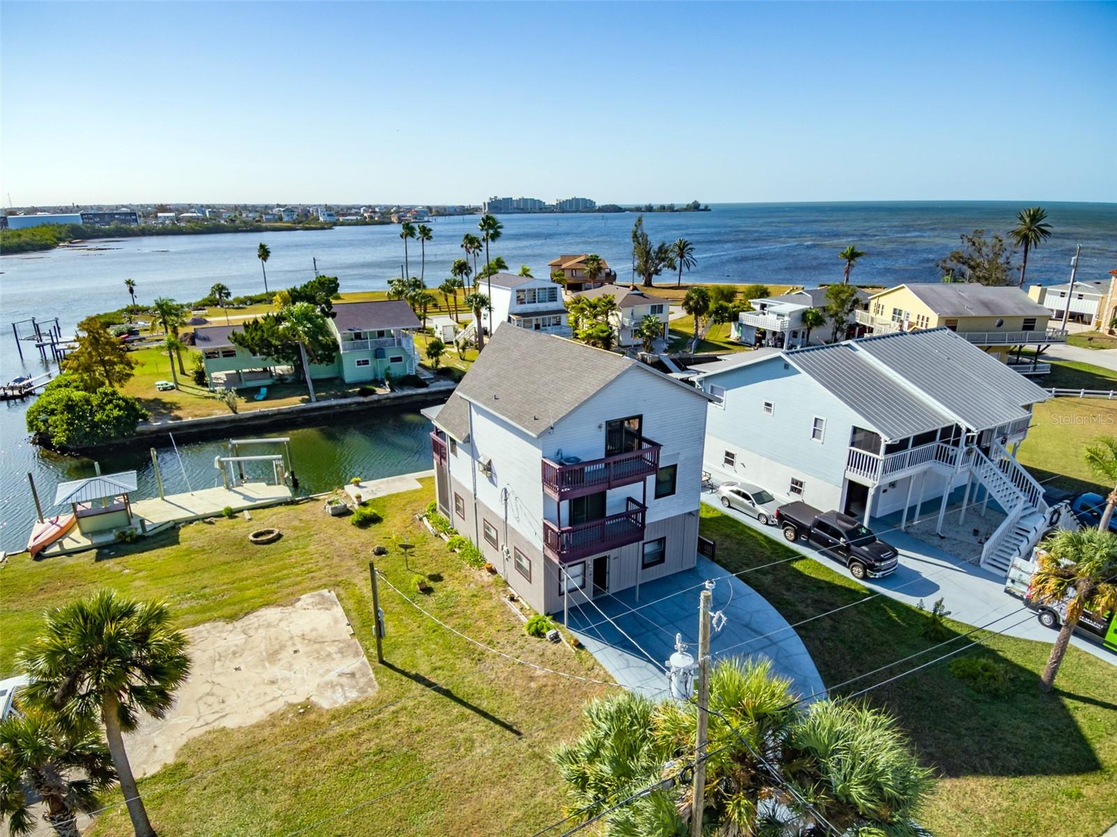 Image 48 of 59 For 6432 Driftwood Drive