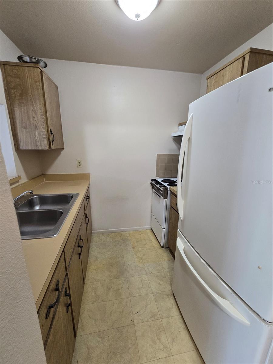 Image 4 of 9 For 289-b Jeru Boulevard 289-b