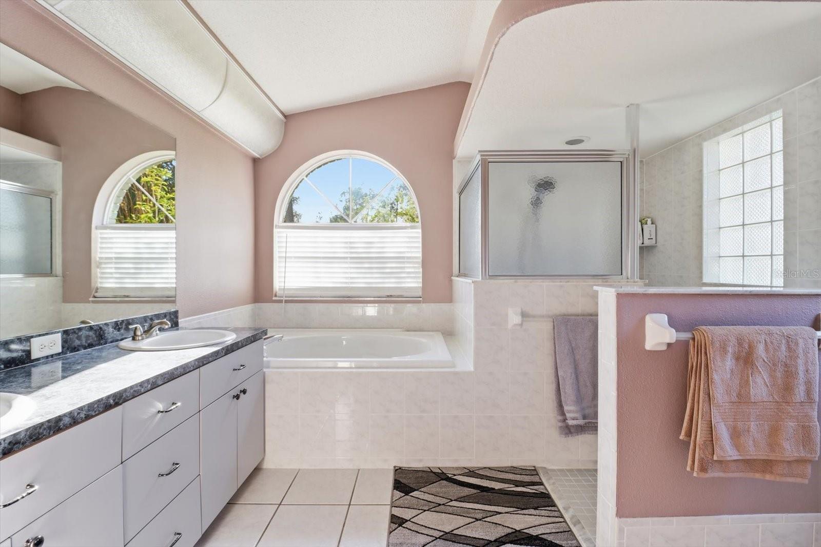 Image 22 of 46 For 3 Ipomoea Court