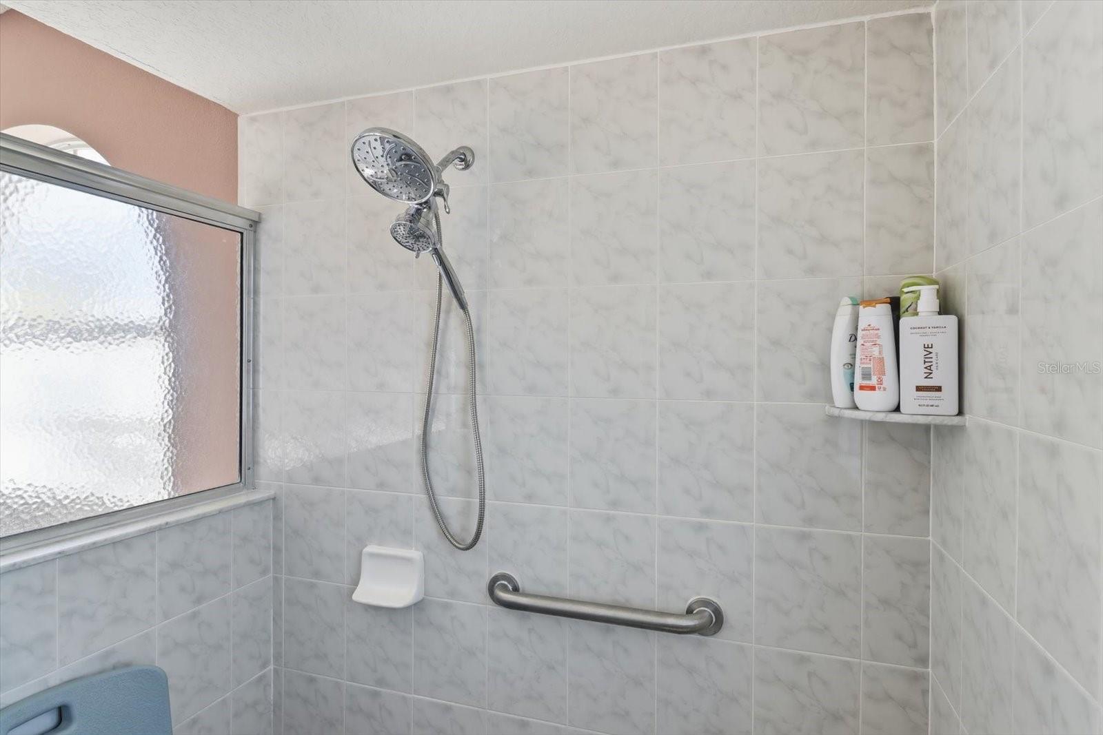 Image 24 of 46 For 3 Ipomoea Court