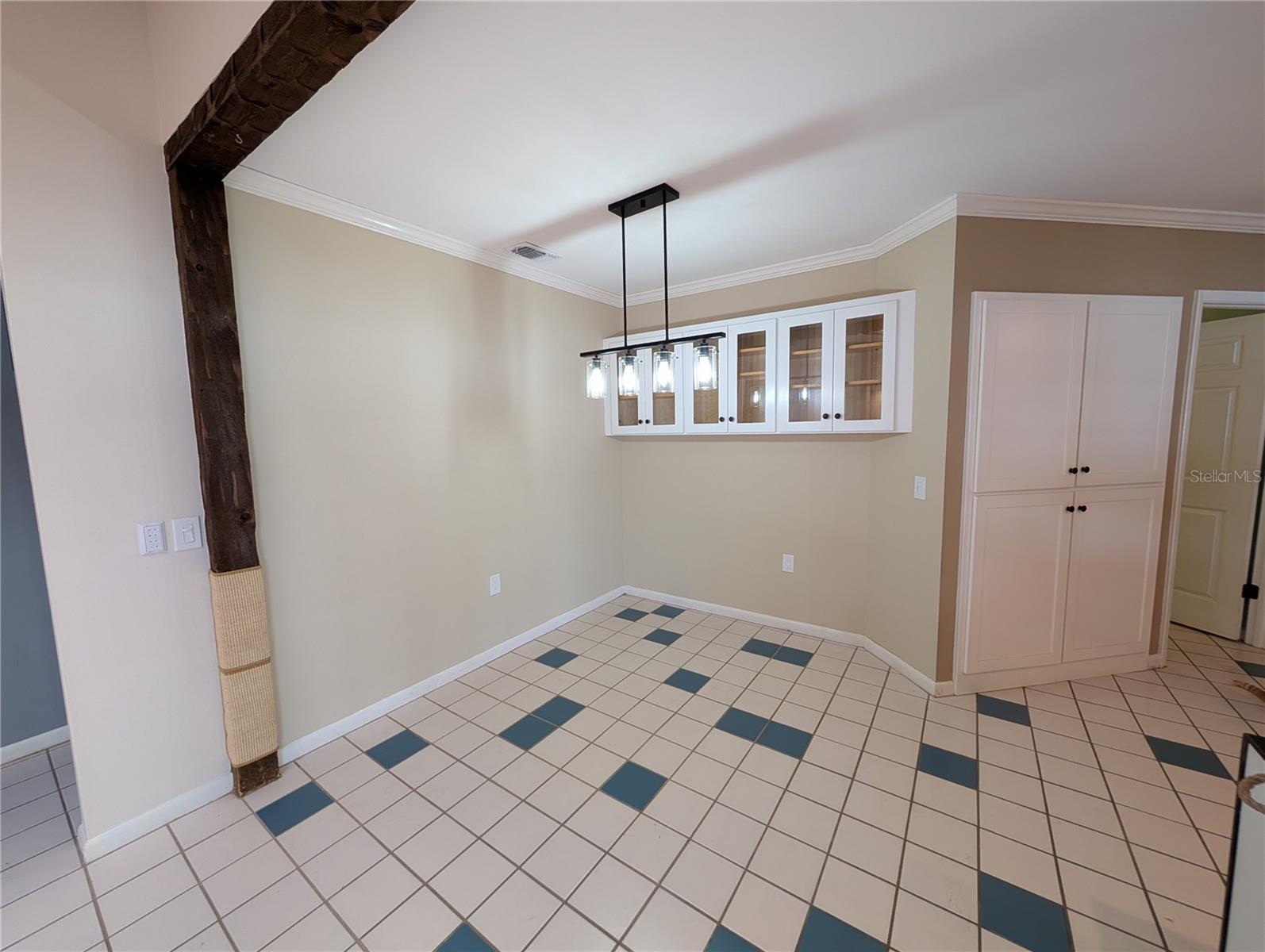 Image 10 of 36 For 1117 Lakemont Drive