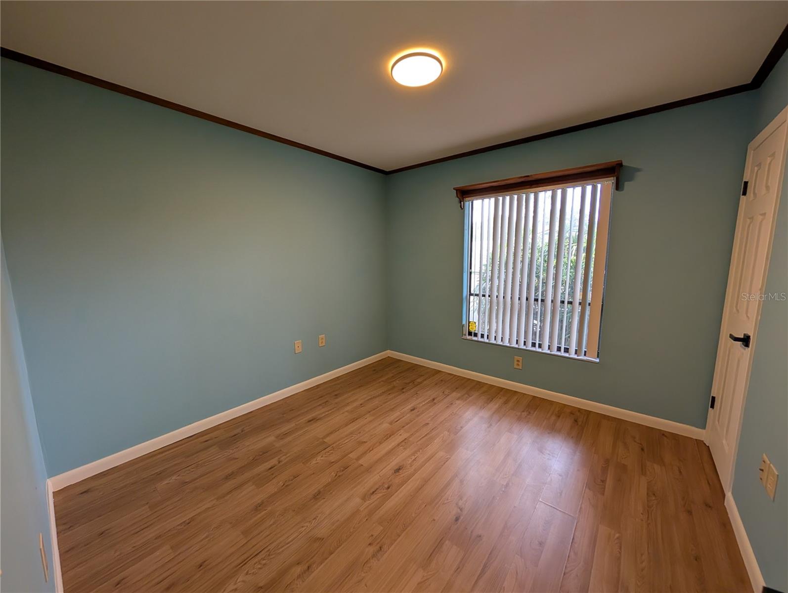 Image 19 of 36 For 1117 Lakemont Drive