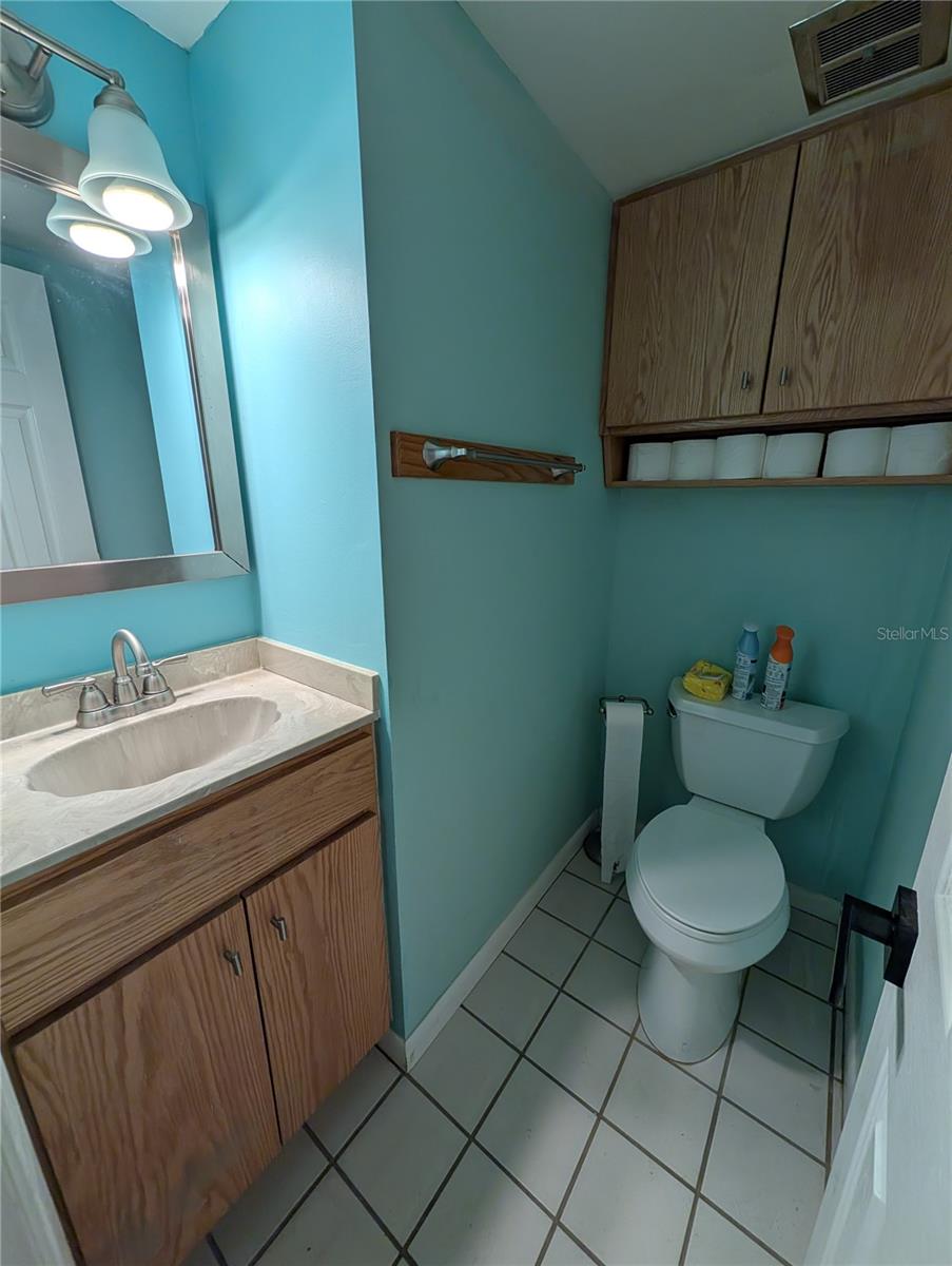 Image 25 of 36 For 1117 Lakemont Drive