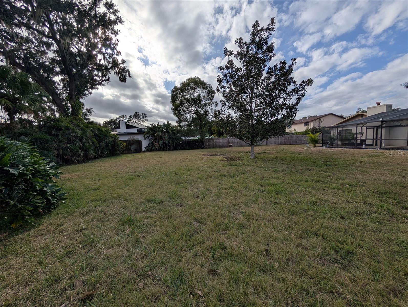 Image 32 of 36 For 1117 Lakemont Drive