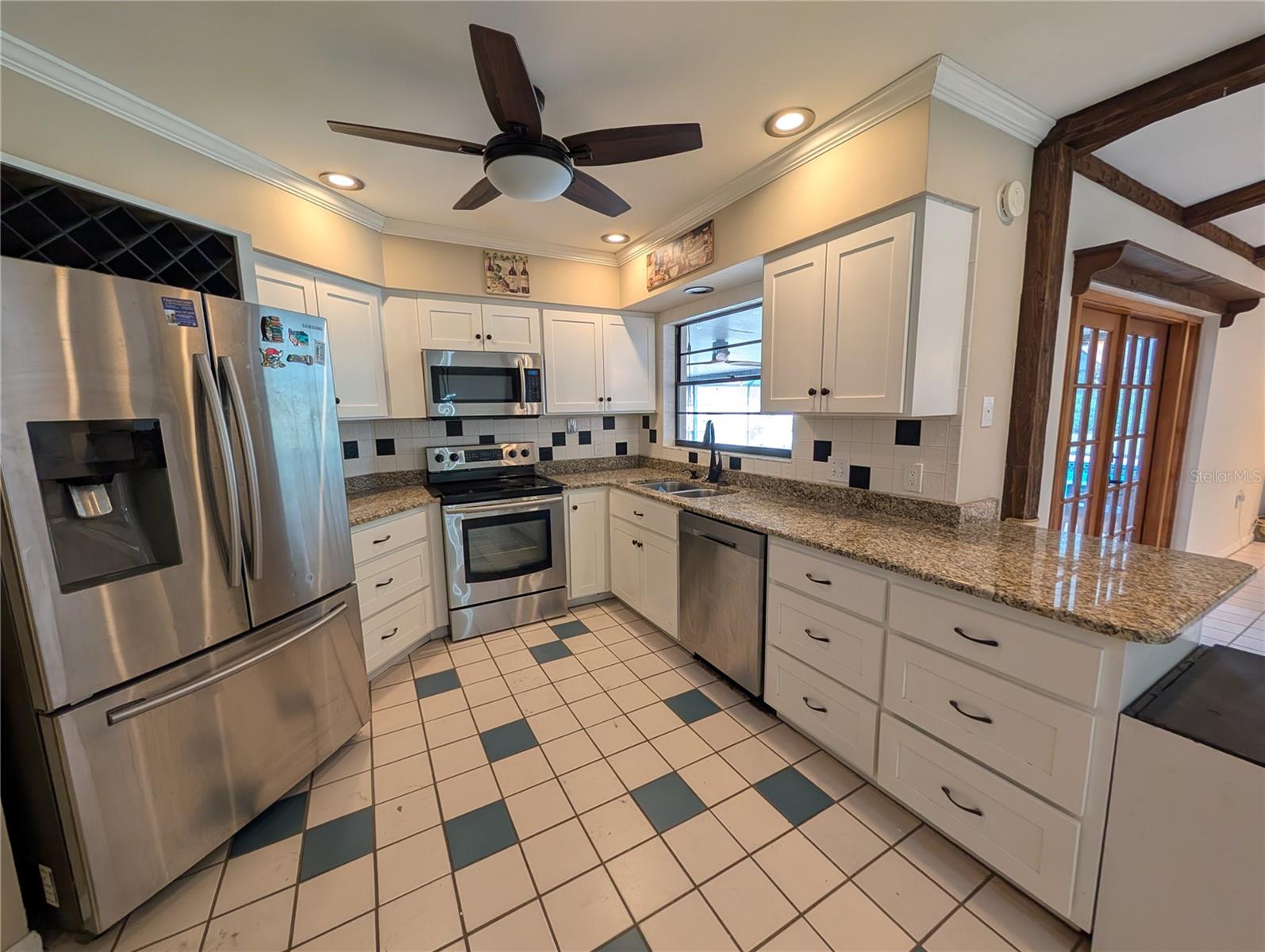 Image 8 of 36 For 1117 Lakemont Drive