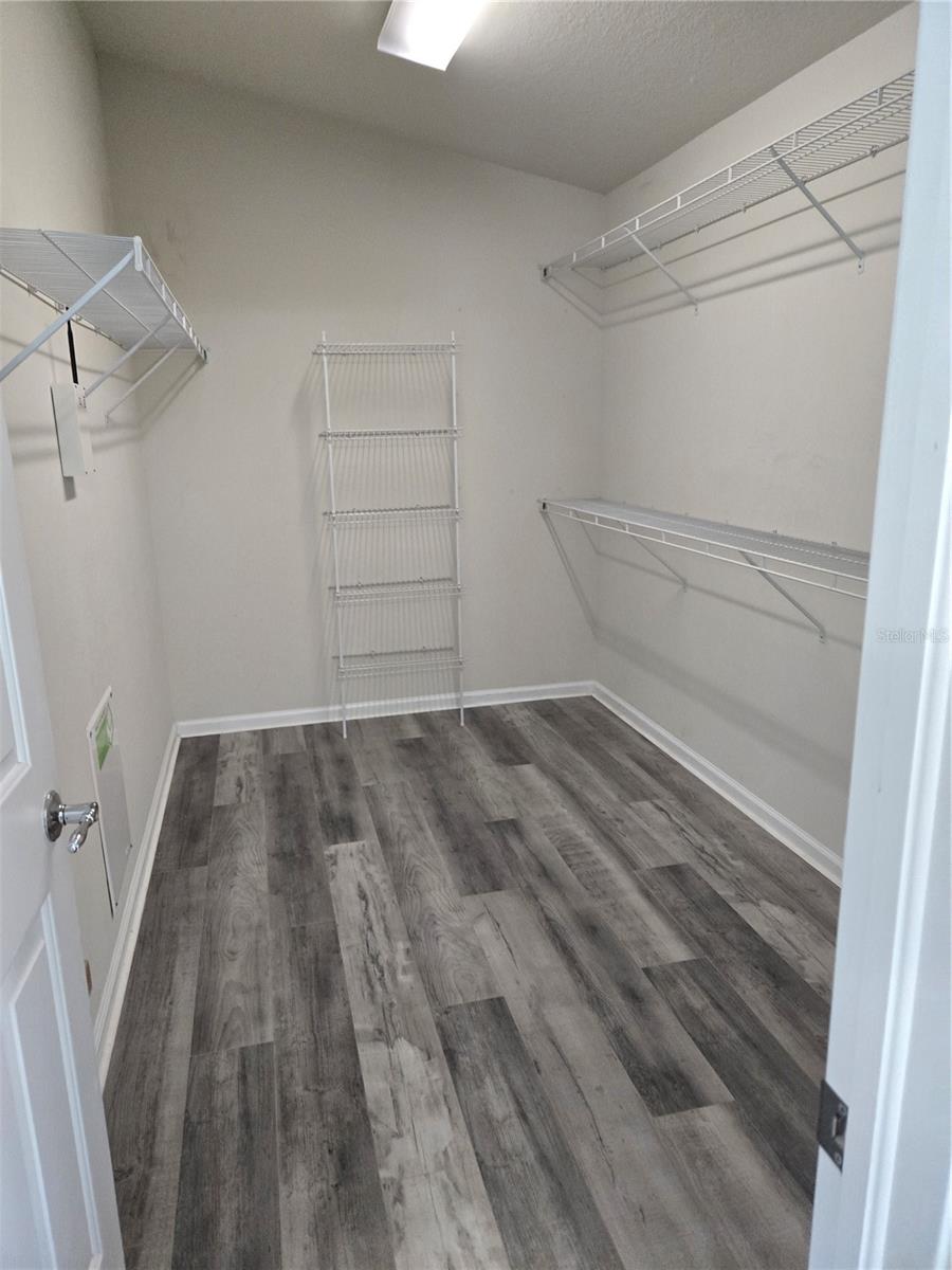 Image 11 of 11 For 14392 Wake Robin Drive