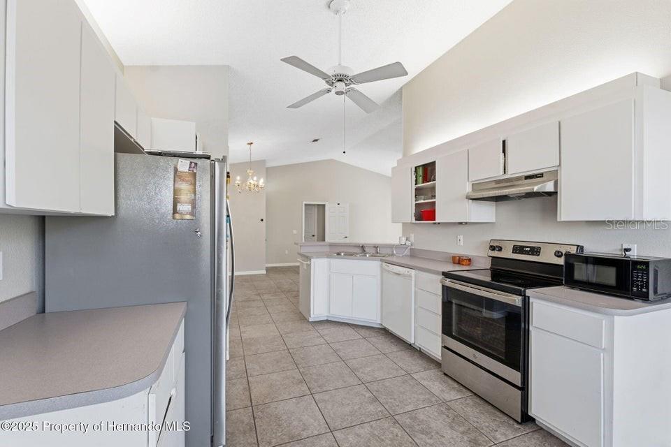 Image 10 of 34 For 10290 Adler Street