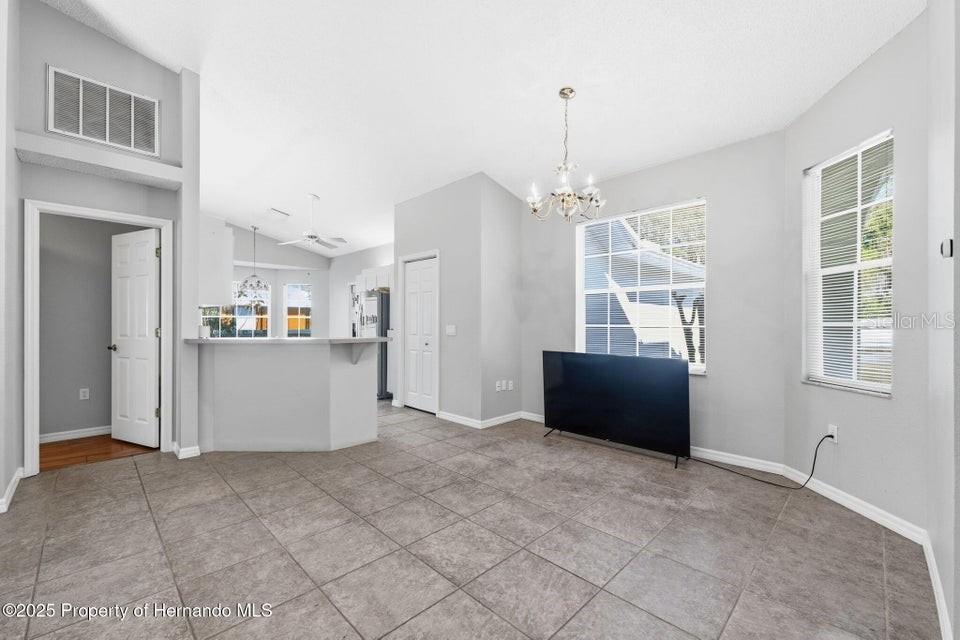 Image 15 of 34 For 10290 Adler Street