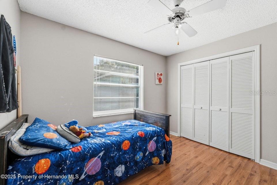 Image 22 of 34 For 10290 Adler Street