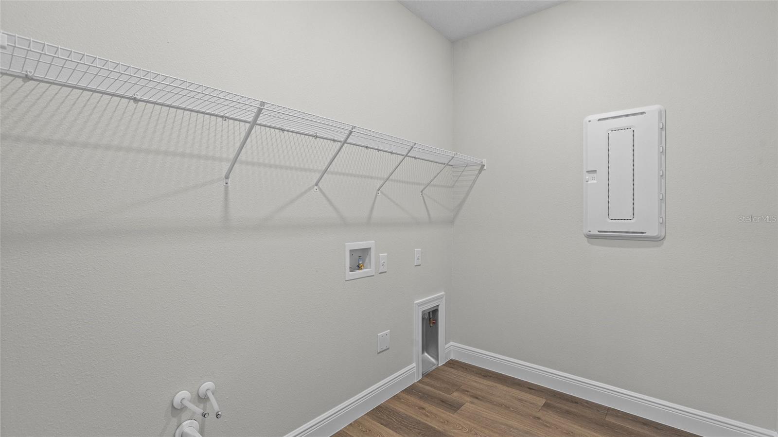 Image 15 of 29 For 14359 Hammock Oak Street