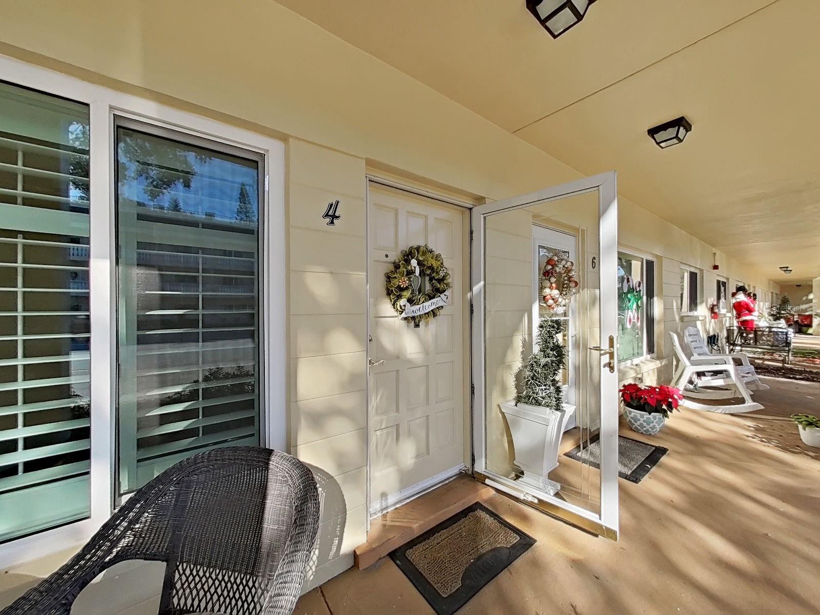 Image 5 of 79 For 2226 Switzerland Way 4