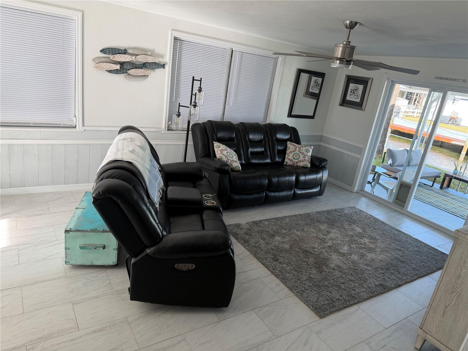 Image 8 of 14 For 6807 Osprey Lane