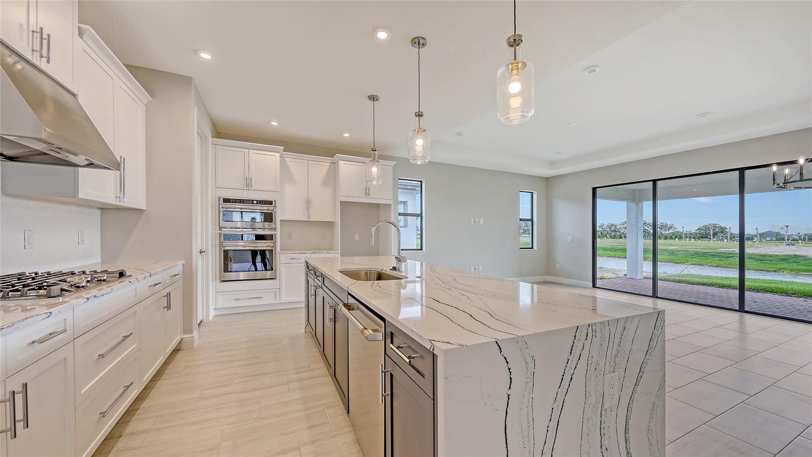 Image 13 of 43 For 14517 Coastal Woodland Lane