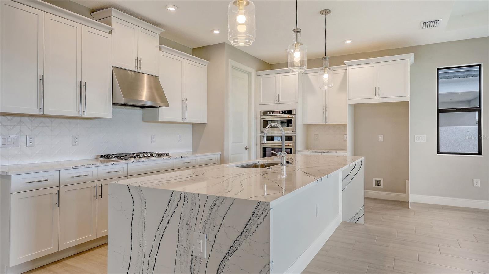 Image 15 of 43 For 14517 Coastal Woodland Lane