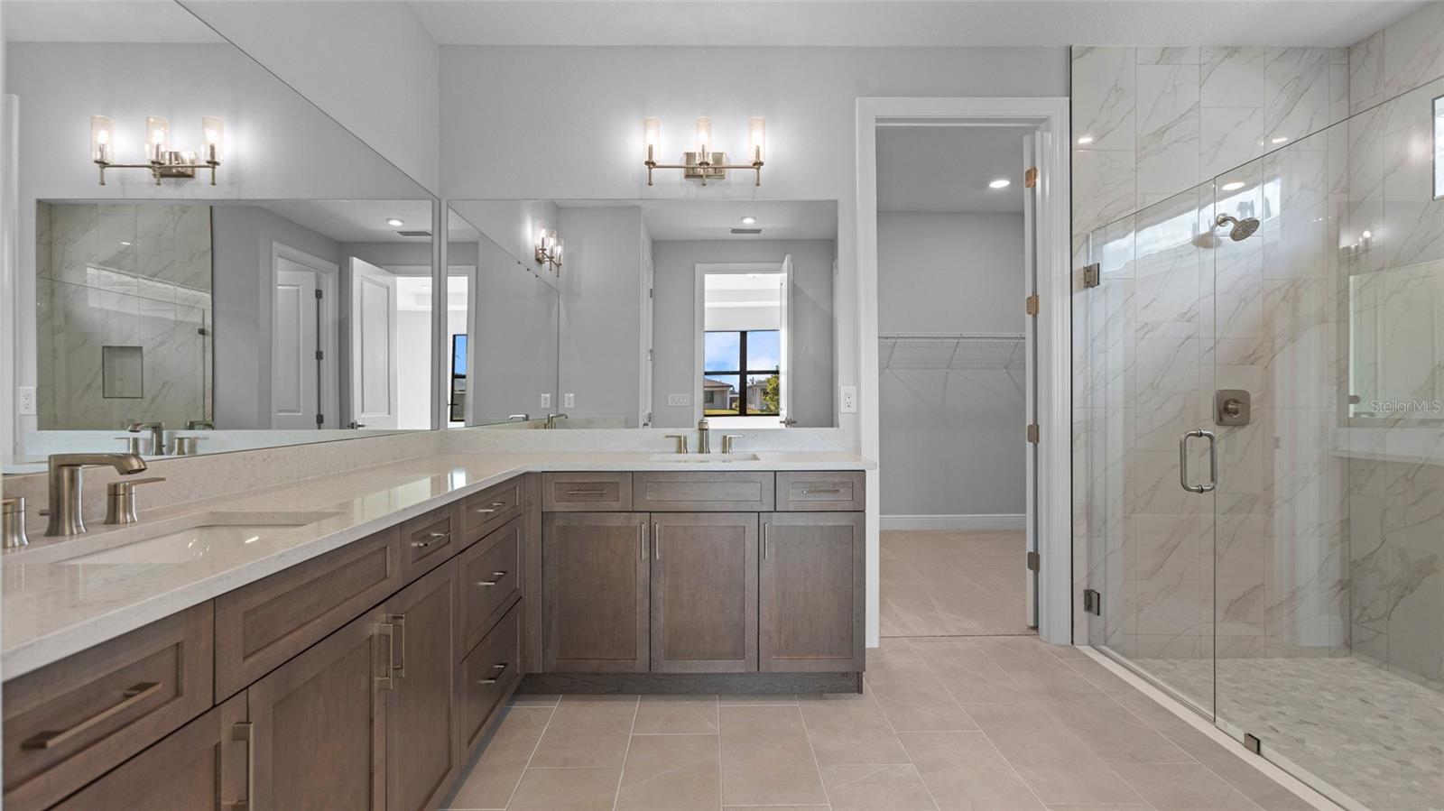 Image 13 of 35 For 14443 Coastal Woodland Lane