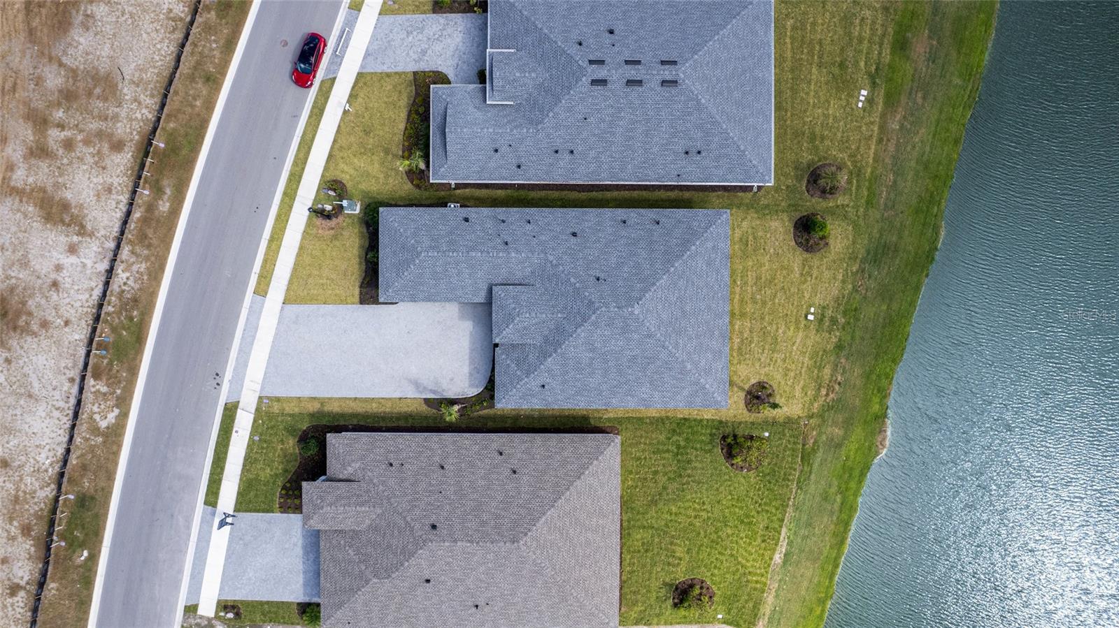 Image 29 of 35 For 14443 Coastal Woodland Lane