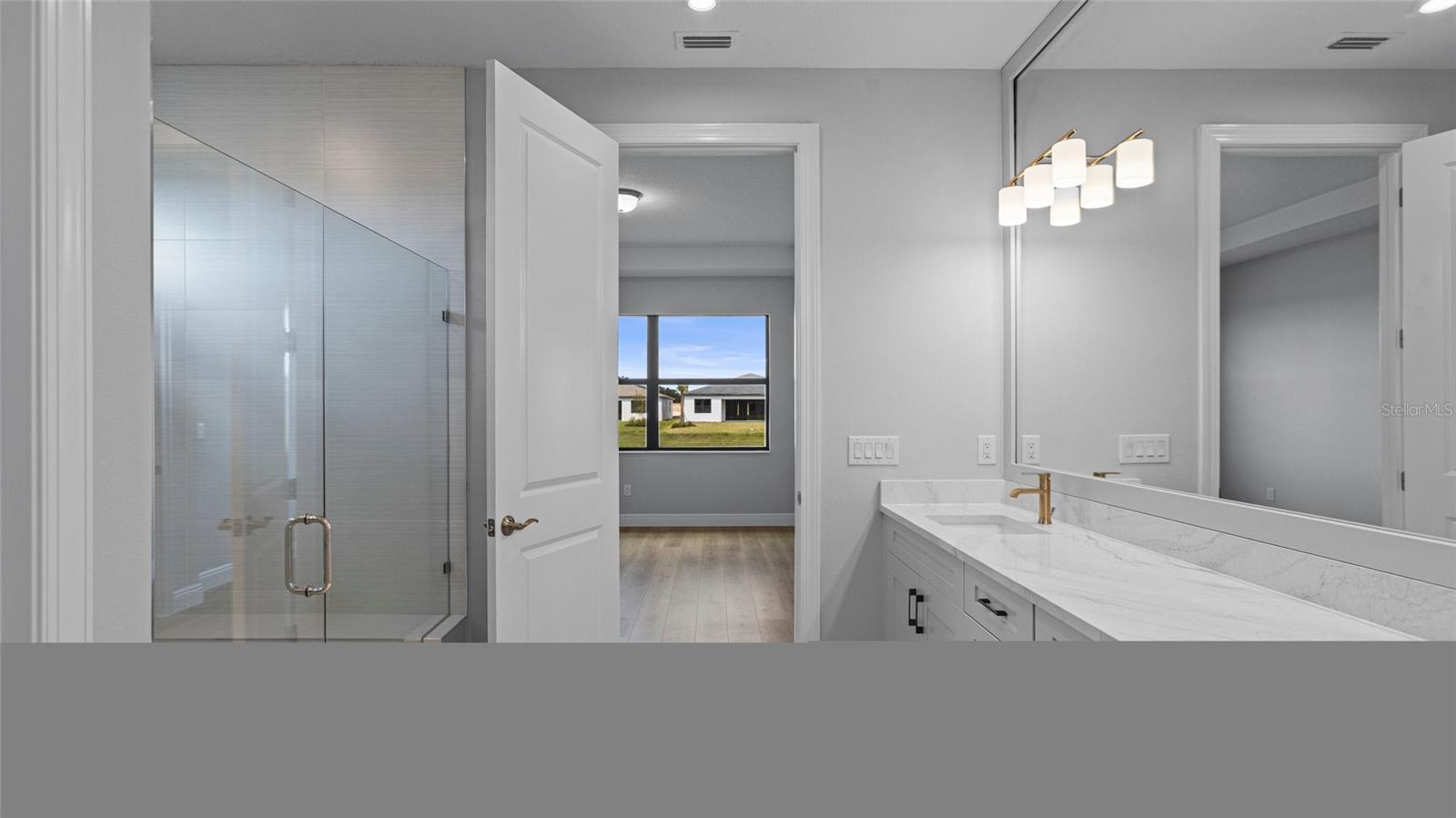 Image 13 of 34 For 14444 Woodland Preserve Trail