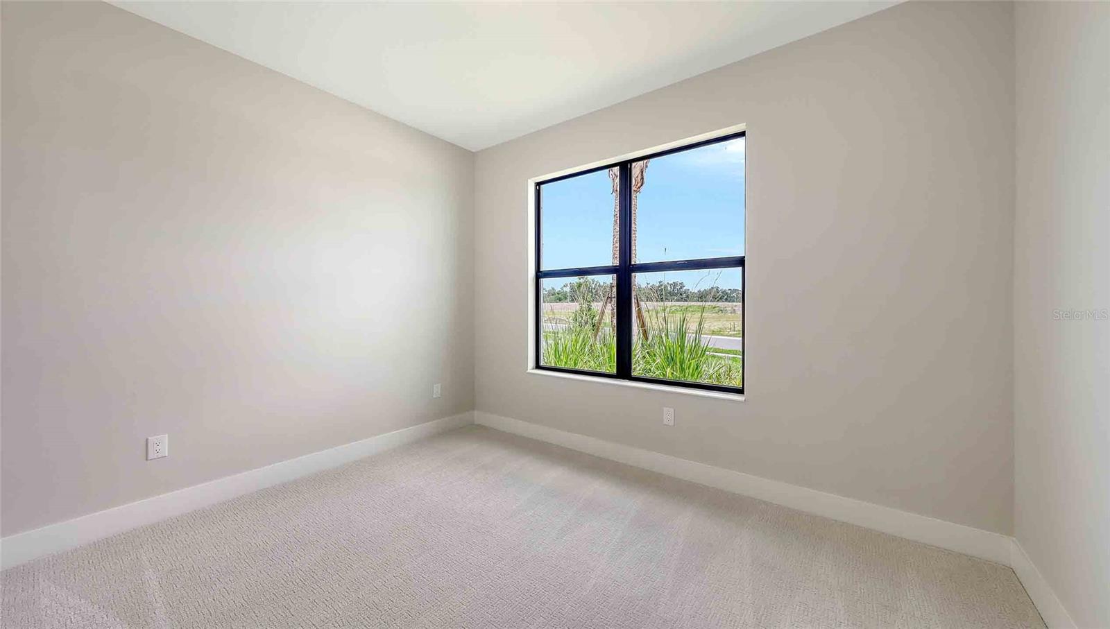 Image 23 of 47 For 14451 Coastal Woodland Lane