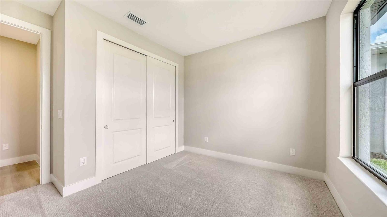 Image 40 of 47 For 14451 Coastal Woodland Lane