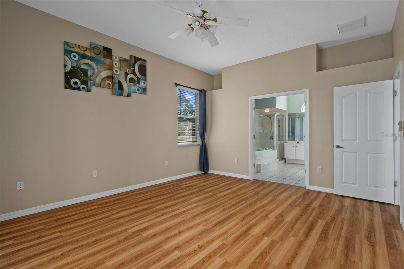 Image 14 of 50 For 9376 Bearwalk Path