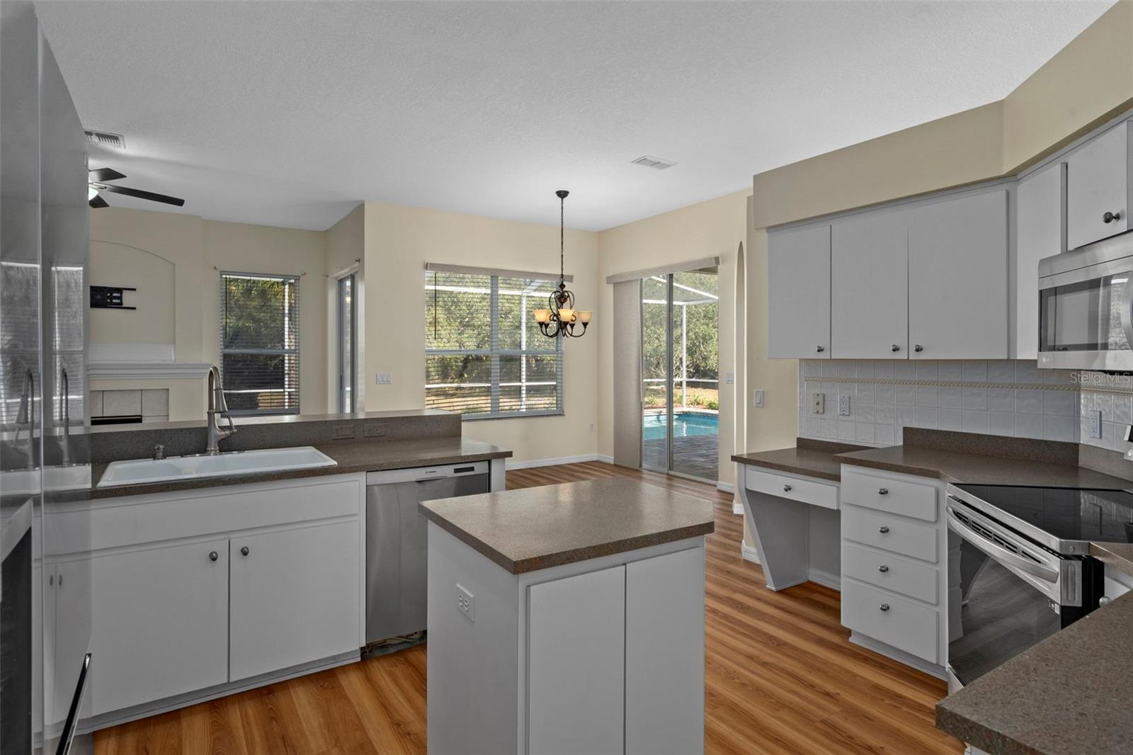 Image 22 of 50 For 9376 Bearwalk Path