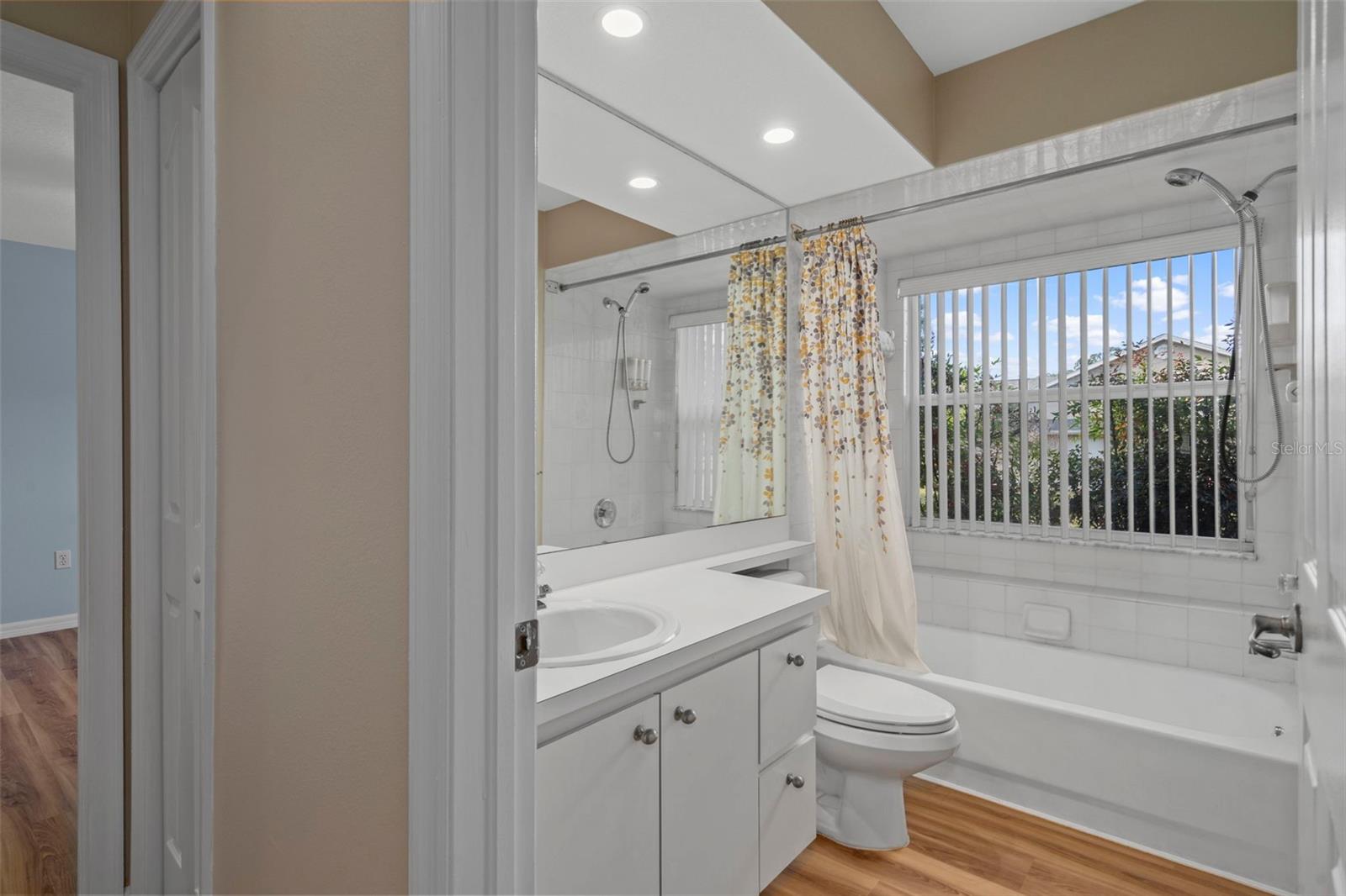 Image 33 of 50 For 9376 Bearwalk Path