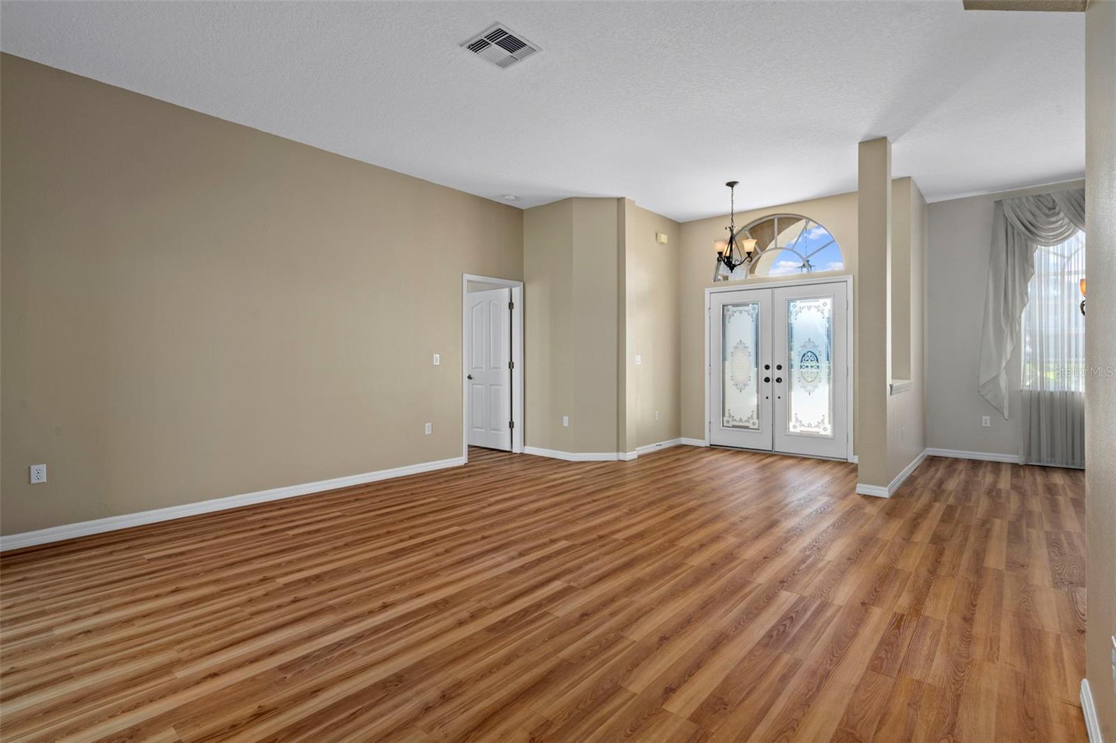 Image 9 of 50 For 9376 Bearwalk Path