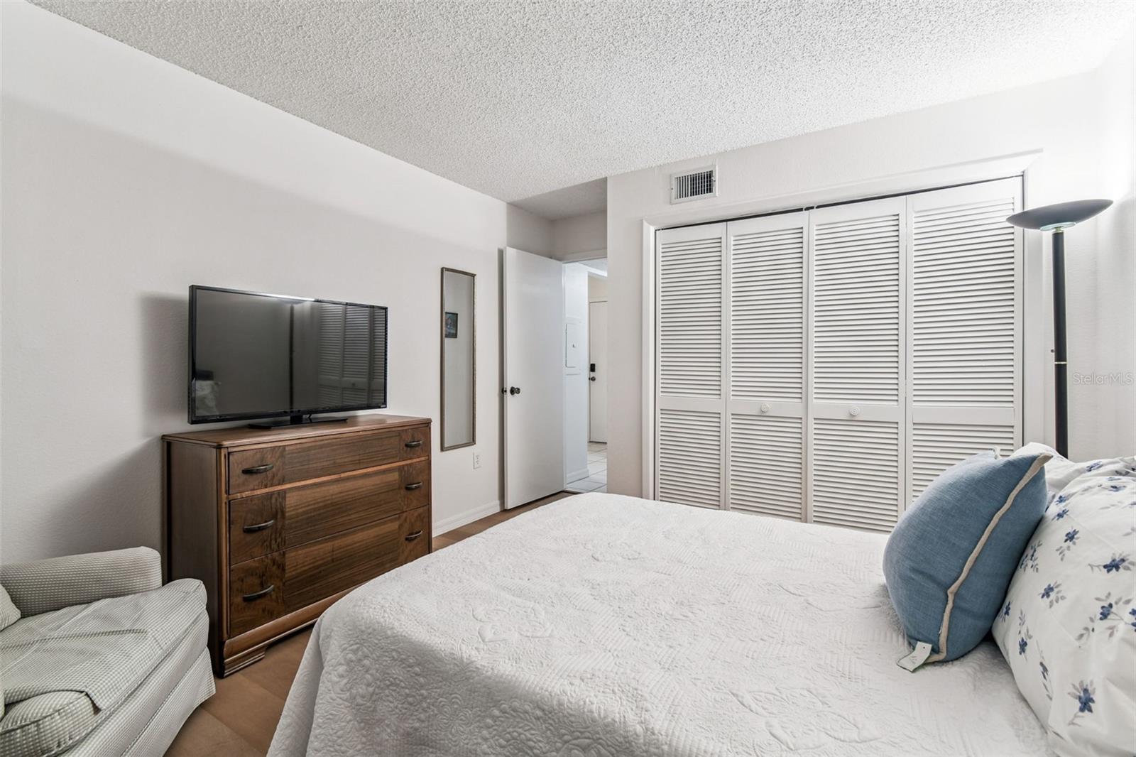 Image 13 of 39 For 6531 Remus Drive