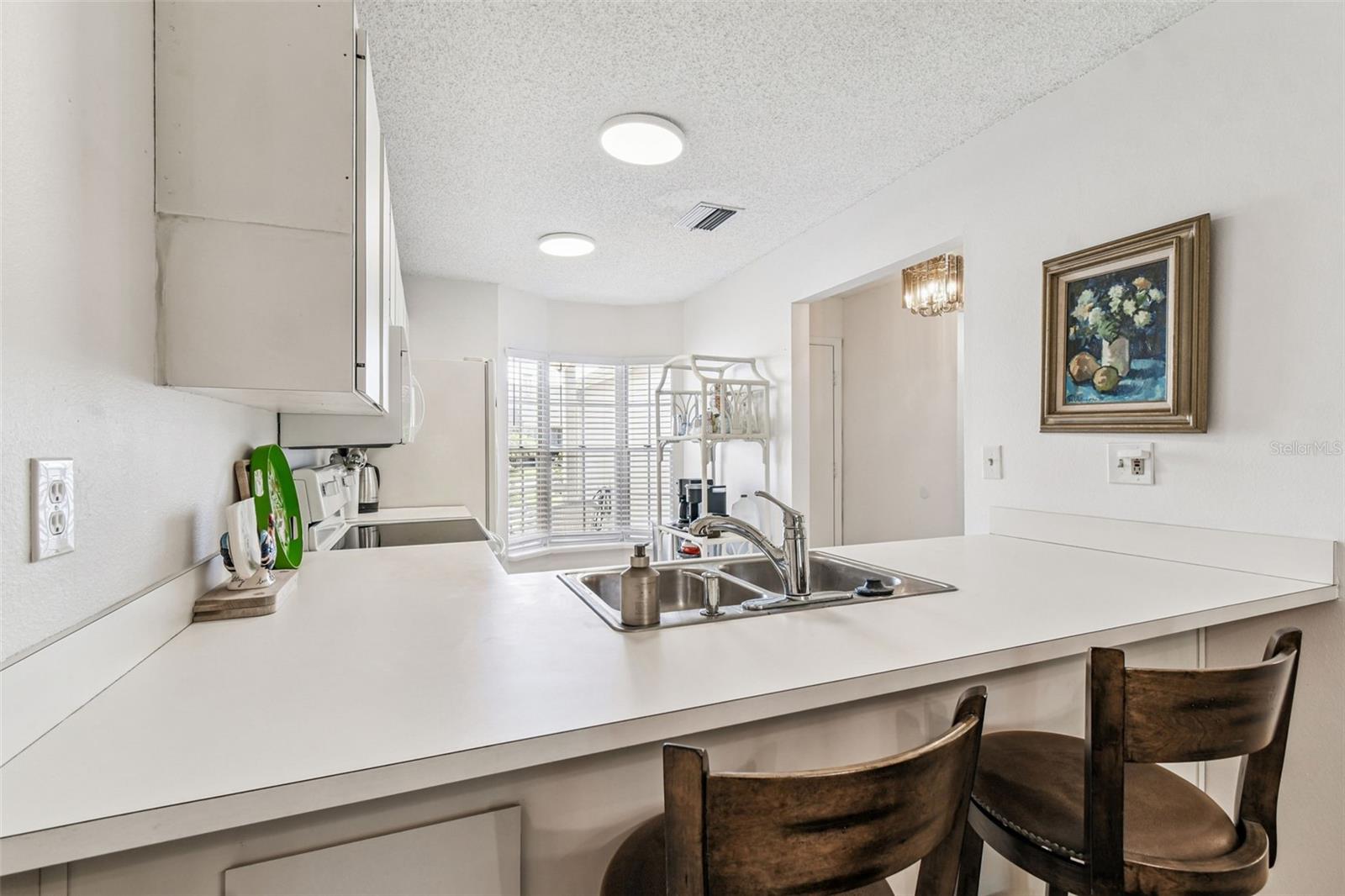 Image 18 of 39 For 6531 Remus Drive