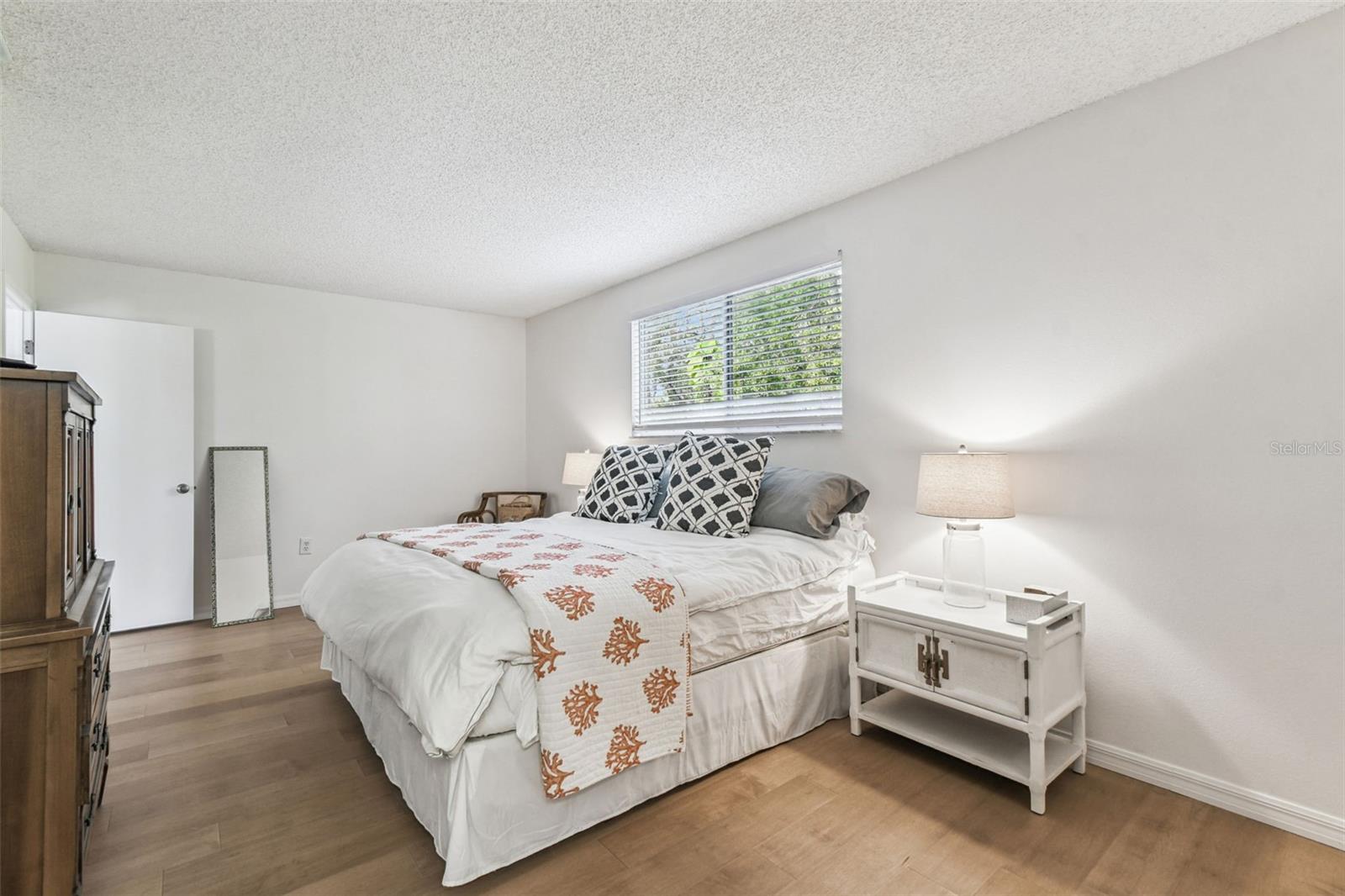 Image 22 of 39 For 6531 Remus Drive