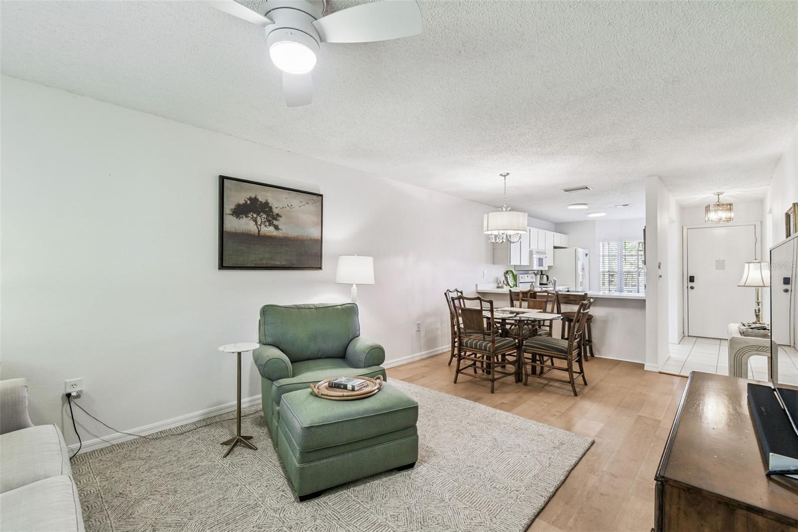 Image 5 of 39 For 6531 Remus Drive