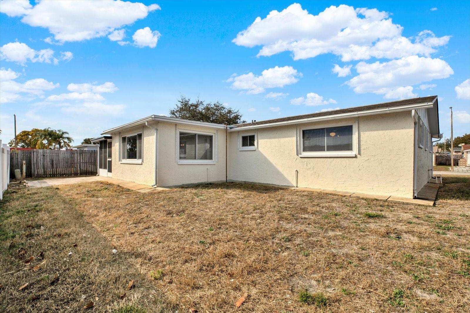 Image 22 of 25 For 5226 Falcon Drive