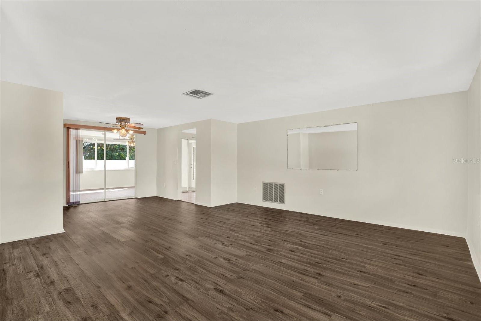 Image 5 of 25 For 5226 Falcon Drive