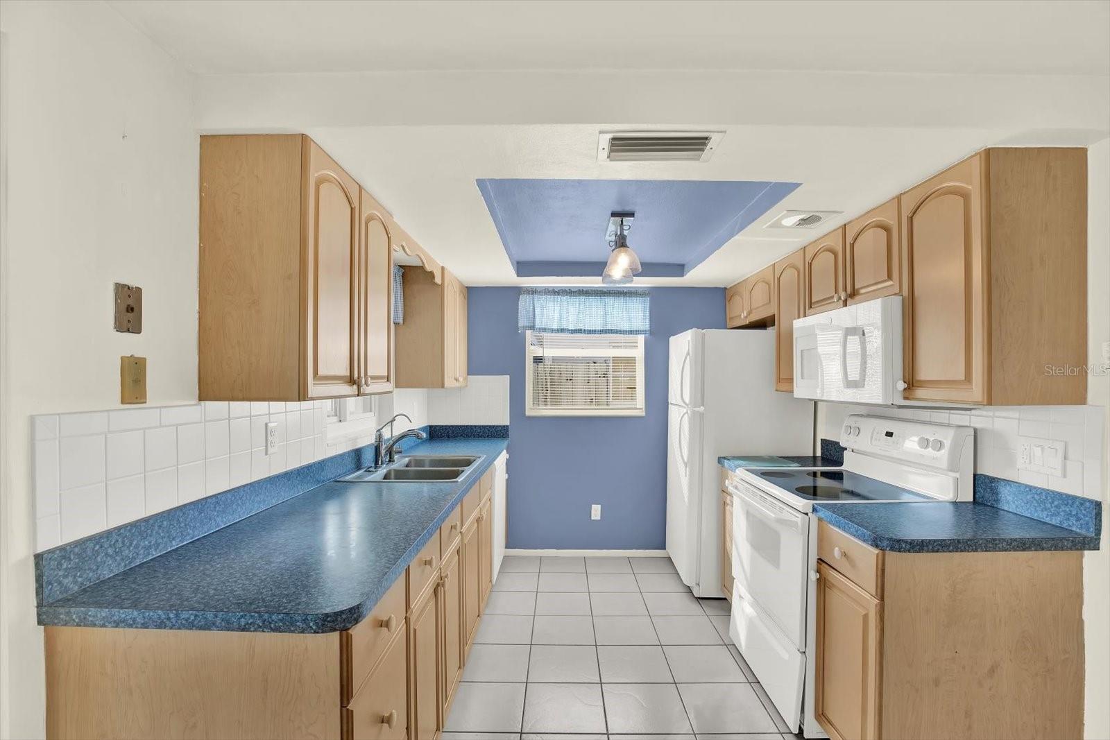 Image 8 of 25 For 5226 Falcon Drive