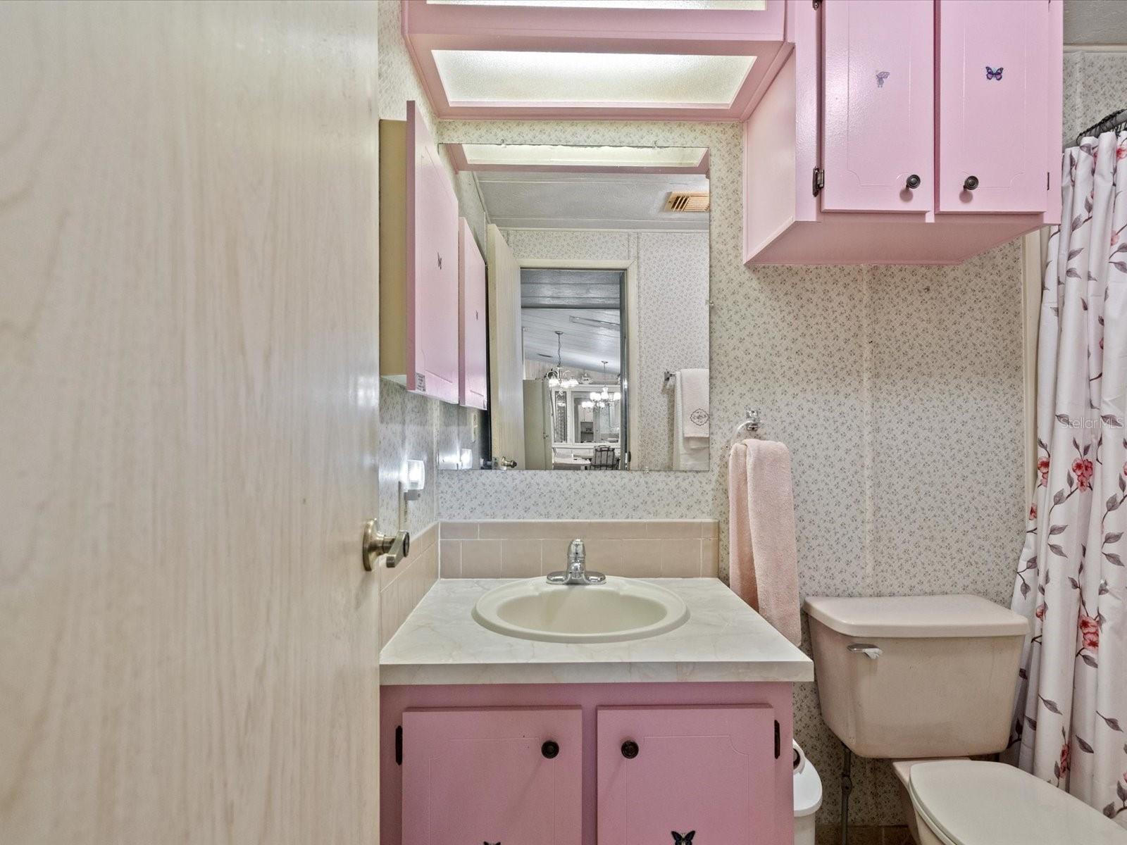 Image 14 of 46 For 17718 Rockledge Avenue