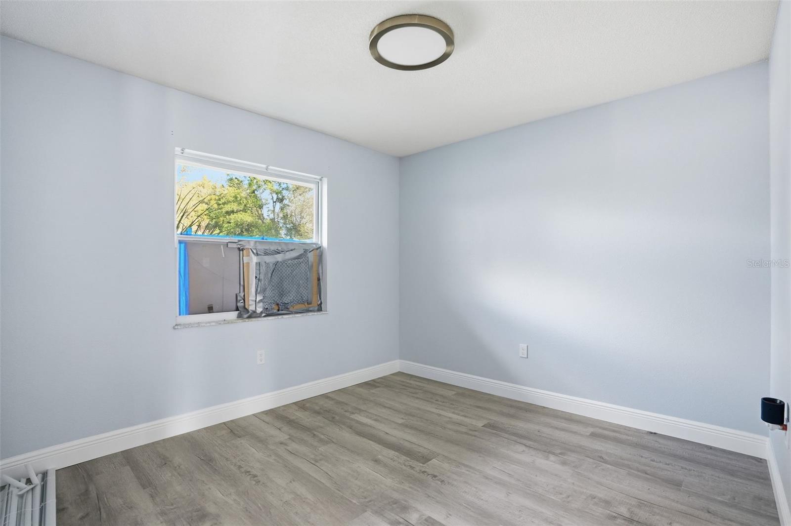 Image 17 of 20 For 1508 Gold Road