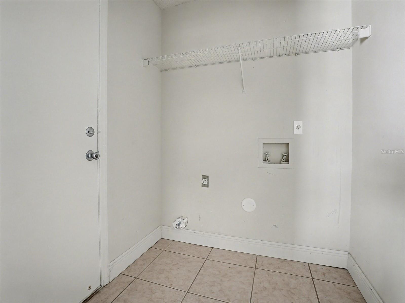 Image 14 of 17 For 1965 Teaberry Court