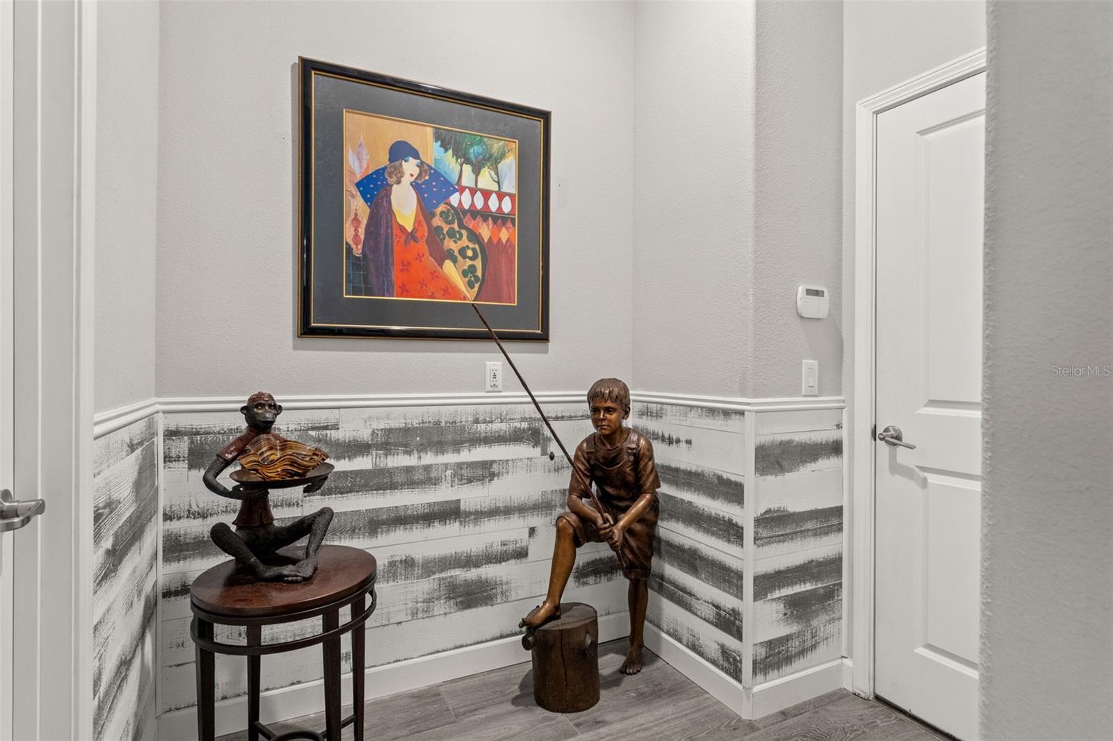 Listing photo id 26 for 4910 Southern Valley Loop