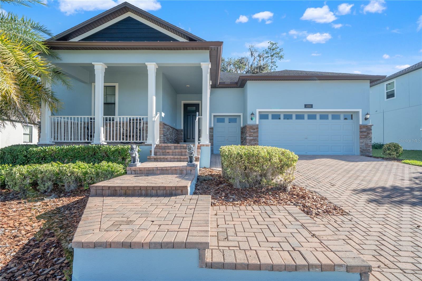 Listing photo id 4 for 4910 Southern Valley Loop