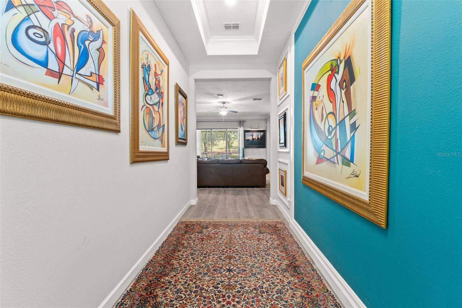 Listing photo id 6 for 4910 Southern Valley Loop