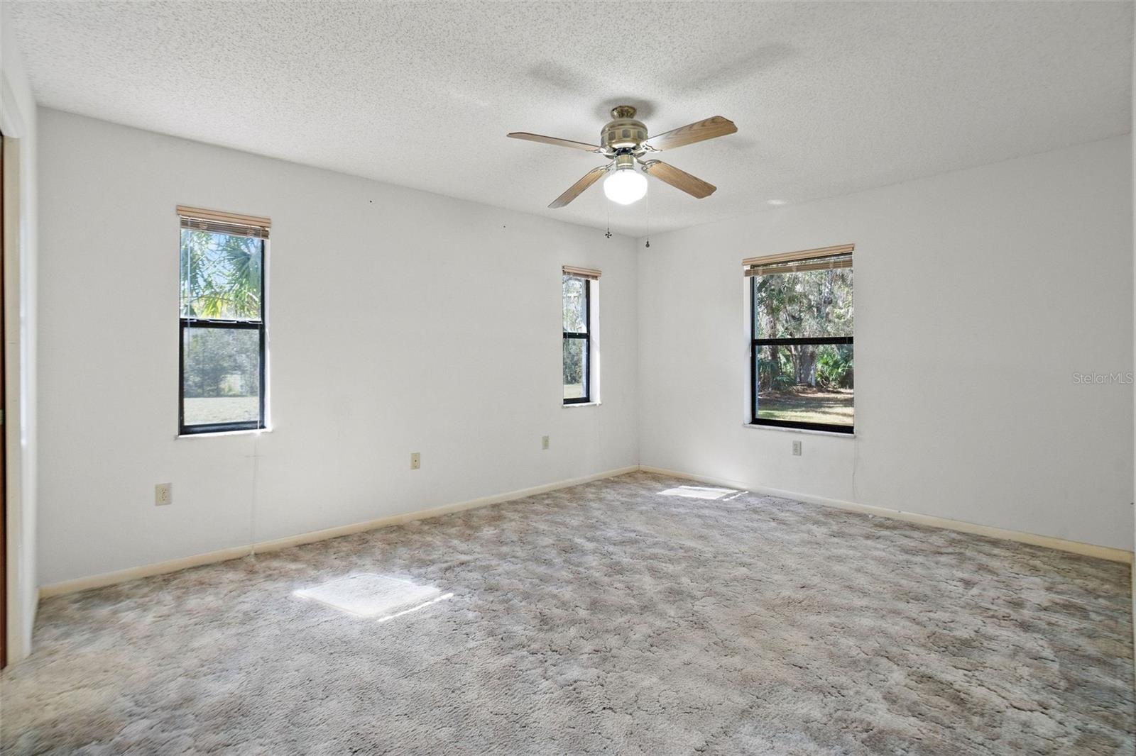 Image 13 of 32 For 15218 Norris Bishop Loop