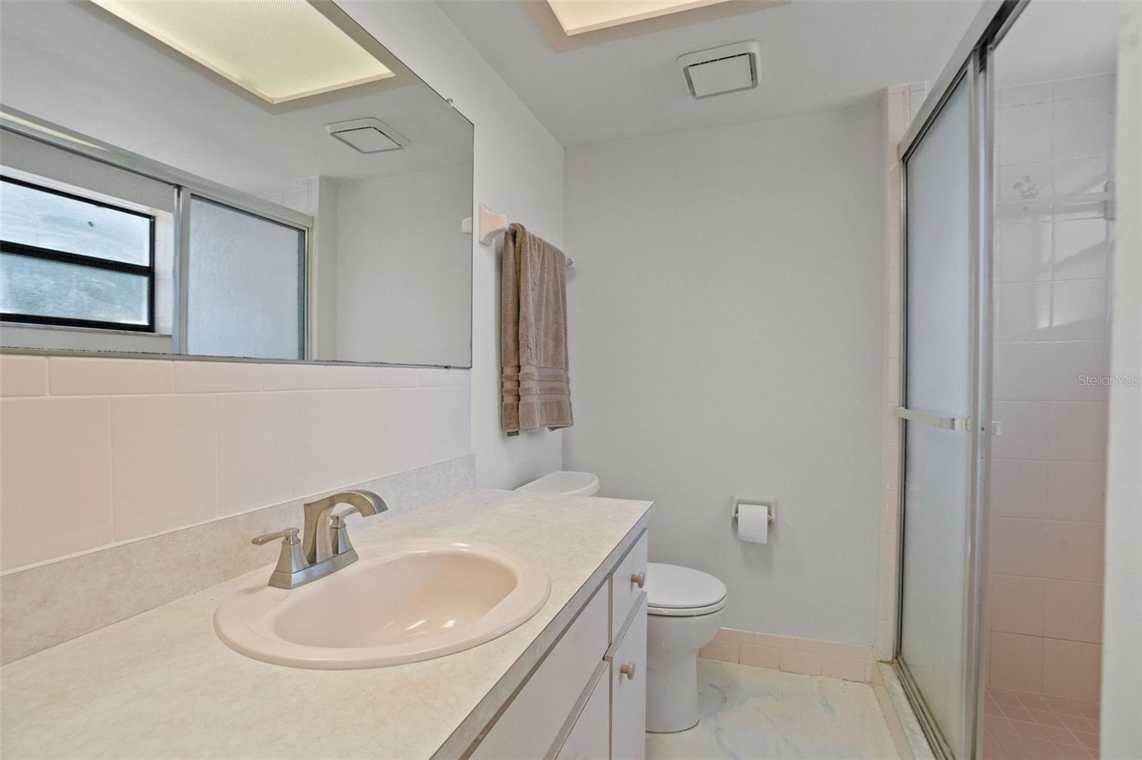 Image 15 of 32 For 15218 Norris Bishop Loop