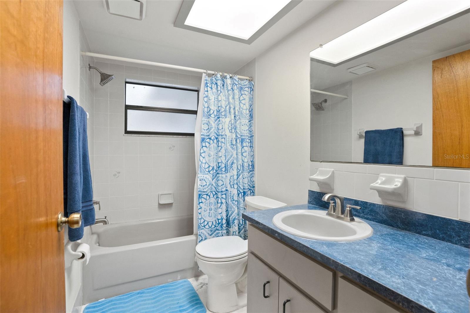 Image 18 of 32 For 15218 Norris Bishop Loop