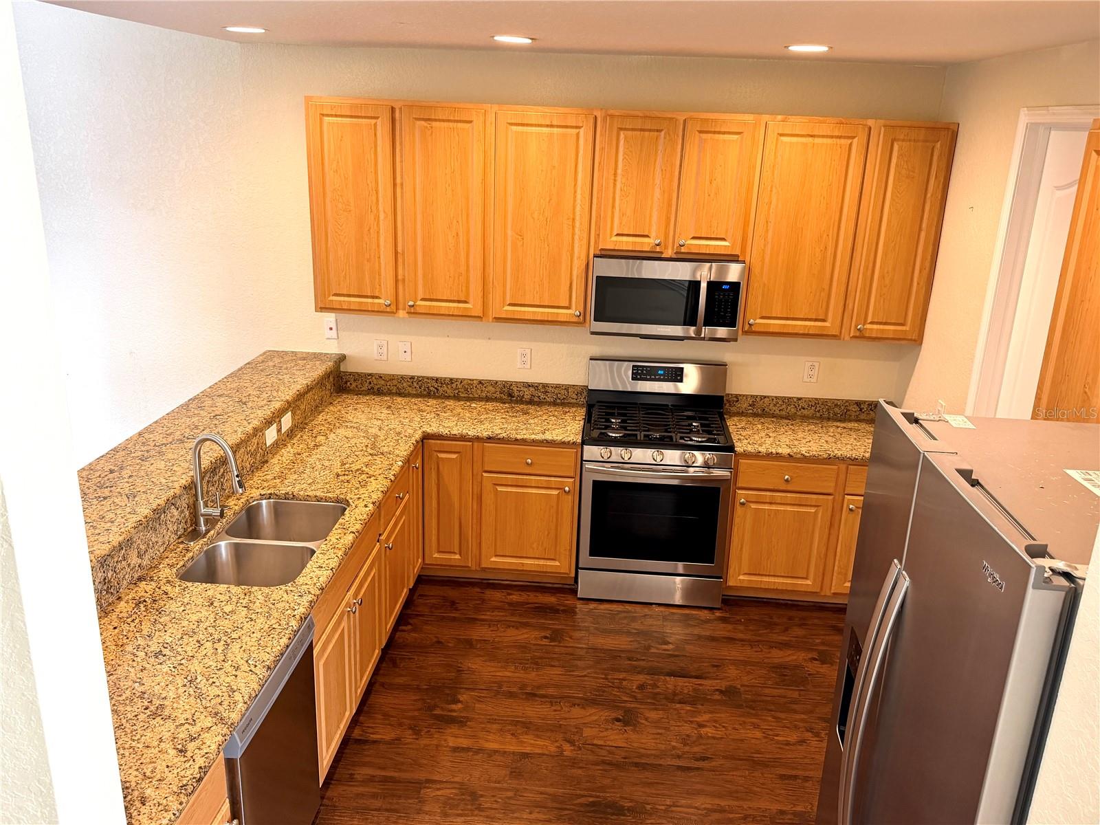 Image 8 of 24 For 2349 Max Court