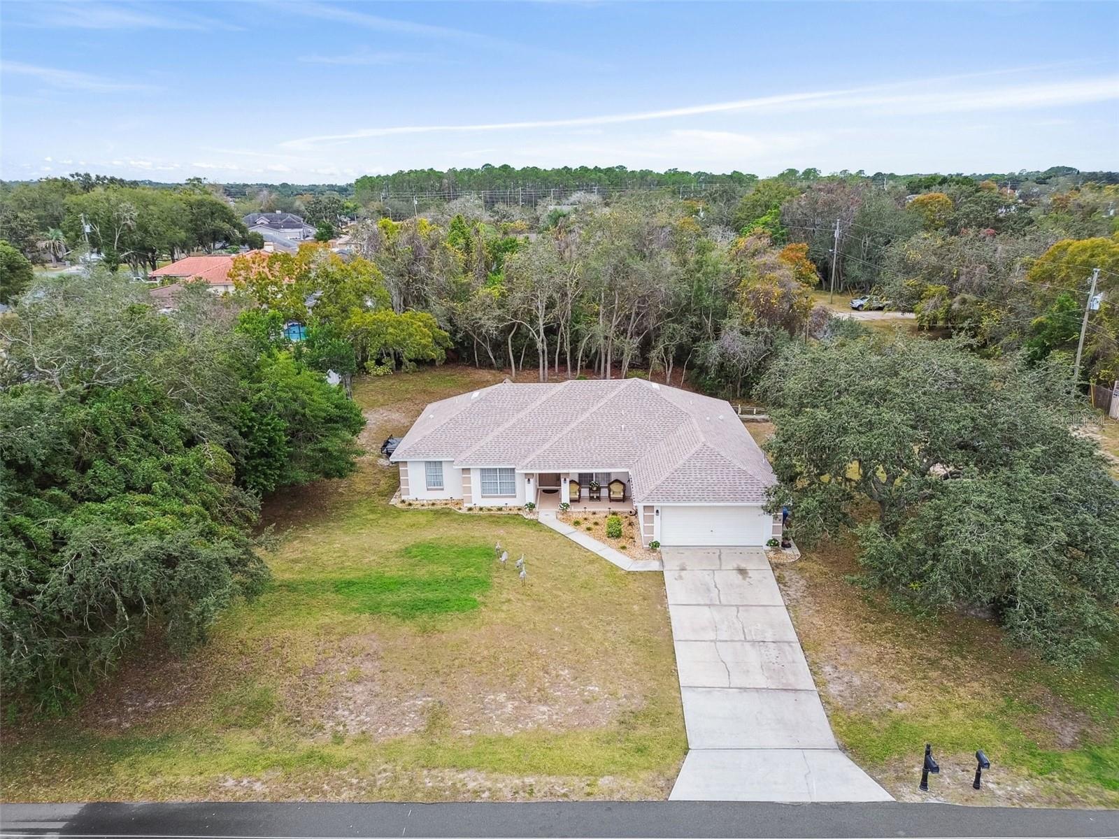 Image 28 of 33 For 270 Planter Road