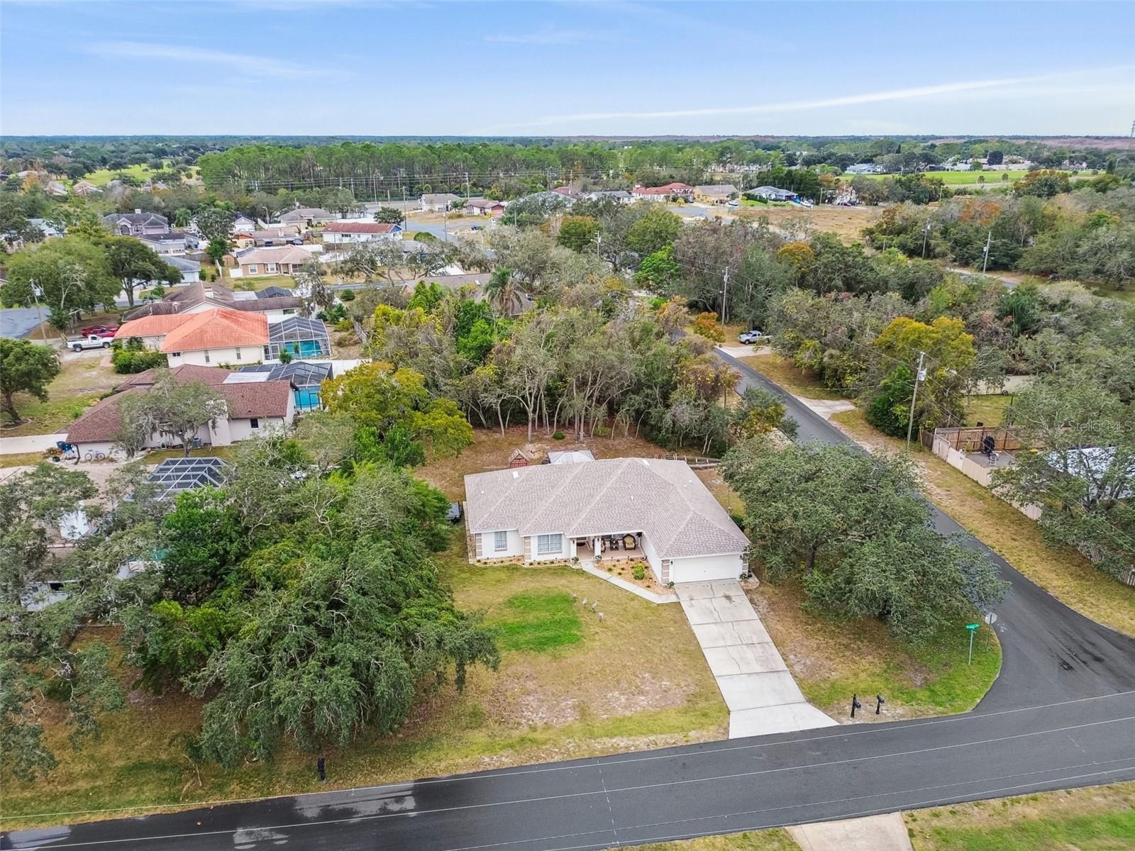 Image 29 of 33 For 270 Planter Road