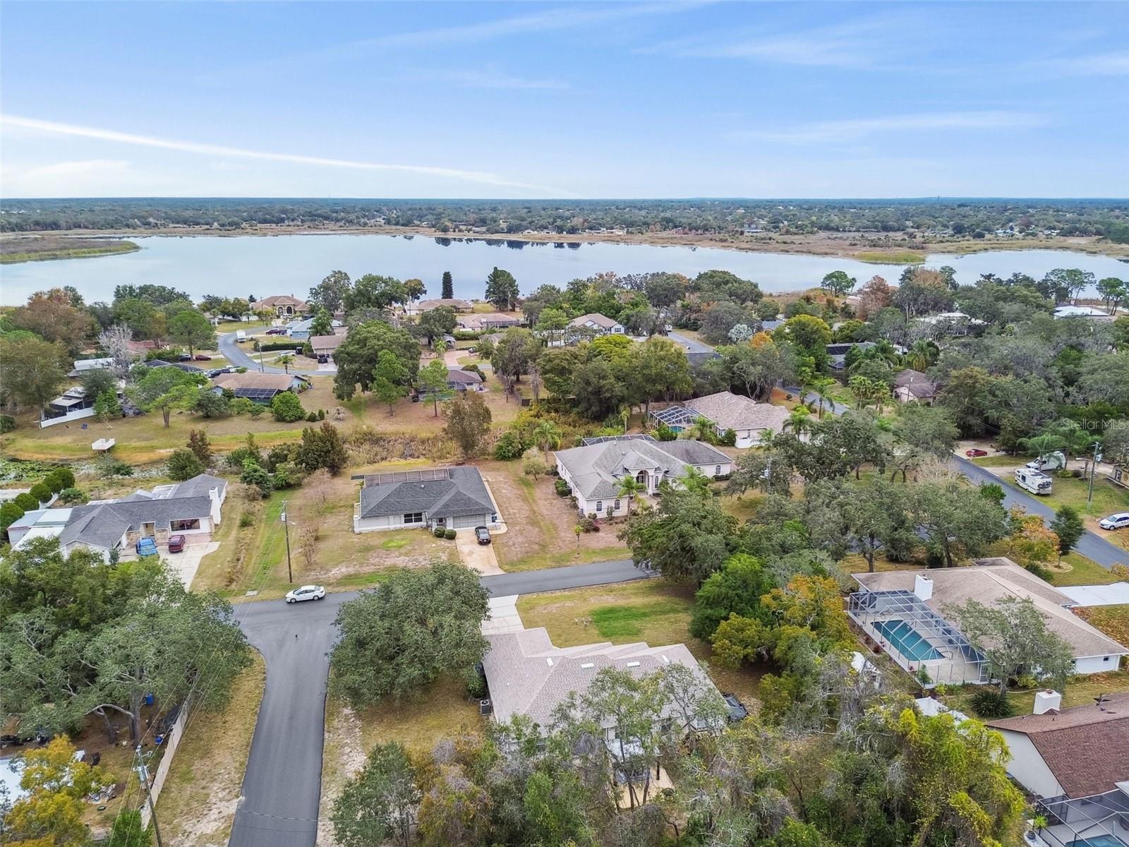 Image 31 of 33 For 270 Planter Road