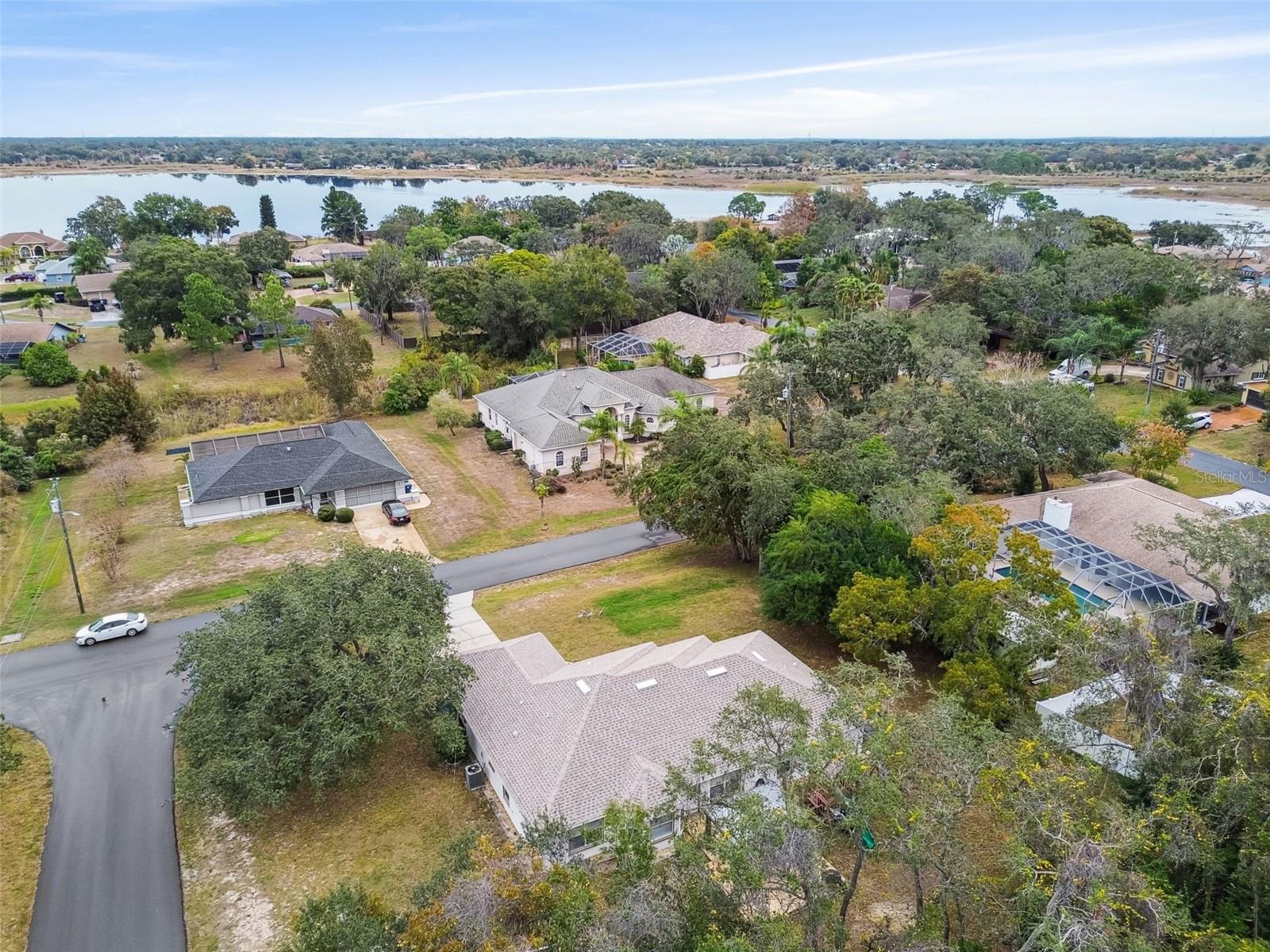 Image 32 of 33 For 270 Planter Road